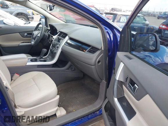 2013 Ford Edge SE z VIN 2FMDK3GC2DBE18377, wystawiony jako IAAI lot #42303643 z przebiegiem 52 639 mil mil oraz . Historia ofert i sprzedaży dostępna na DreamBid. Obrazek 5.