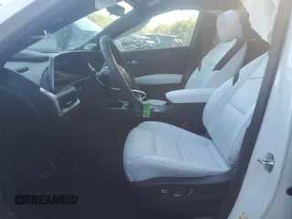 2024 Cadillac XT4 AWD Sport with VIN 1GYFZFR44RF195386, listed as a Copart auction lot 74949924 with 2,693 mi miles and Salvage title. Bid and sale history available at DreamBid. Image 7.