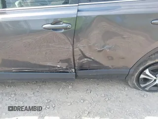 2017 Toyota RAV4 LE с VIN JTMBFREV2HJ701869, выставлен на аукционе IAAI как лот 42422409 с пробегом 98 769 миль миль и . История ставок и продаж доступна на DreamBid. Изображение 17.