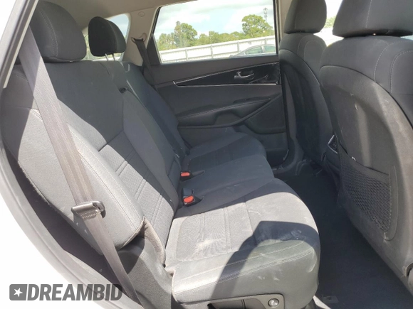 2020 Kia Sorento L with VIN 5XYPG4A3XLG657641, listed as a Copart auction lot 53758455 with 156,675 mi miles and Non Repairable. Bid and sale history available at DreamBid. Image 11.