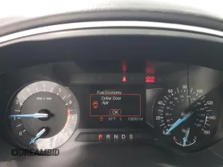 2015 Ford Fusion SE with VIN 3FA6P0H77FR282630, listed as a Copart auction lot 61806075 with 109,267 mi miles and Salvage title. Bid and sale history available at DreamBid. Image 9.