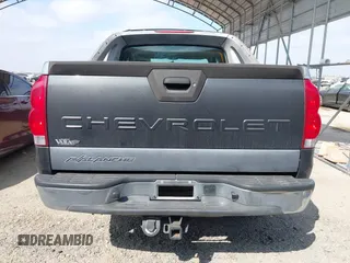 2004 Chevrolet Avalanche Z66 with VIN 3GNEC12T34G178570, listed as a IAAI auction lot 41528041 with 144,107 mi miles and . Bid and sale history available at DreamBid. Image 16.