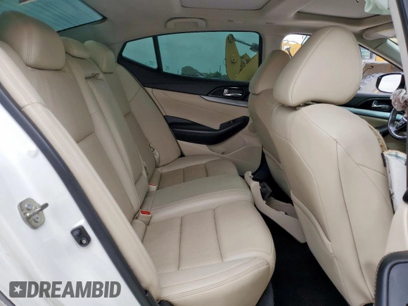 2016 Nissan Maxima S with VIN 1N4AA6AP5GC408105, listed as a Copart auction lot 59423595 with 97,608 mi miles and Salvage title. Bid and sale history available at DreamBid. Image 10.