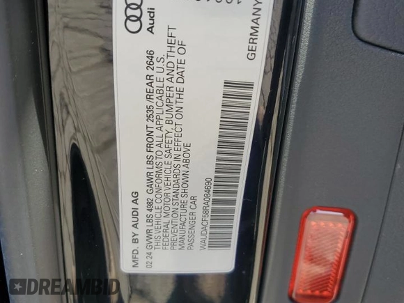 2024 Audi A5 Sportback S line Premium z VIN WAUDACF58RA084690, wystawiony jako Copart lot #60849475 z przebiegiem Nie podano mil oraz Szkoda całkowita • Salvage title. Historia ofert i sprzedaży dostępna na DreamBid. Obrazek 12.