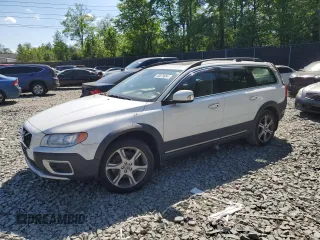 2013 Volvo XC70 T6 with VIN YV4902BZ8D1159604, listed as a Copart auction lot 53070054 with 112,390 mi miles and Salvage Title. Bid and sale history available at DreamBid. Image 1.