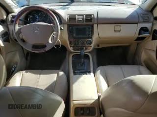 2001 Mercedes-Benz M 320/430/500 with VIN 4JGAB54E01A275750, listed as a Copart auction lot 83097924 with 233,218 mi miles and Non repairable. Bid and sale history available at DreamBid. Image 8.