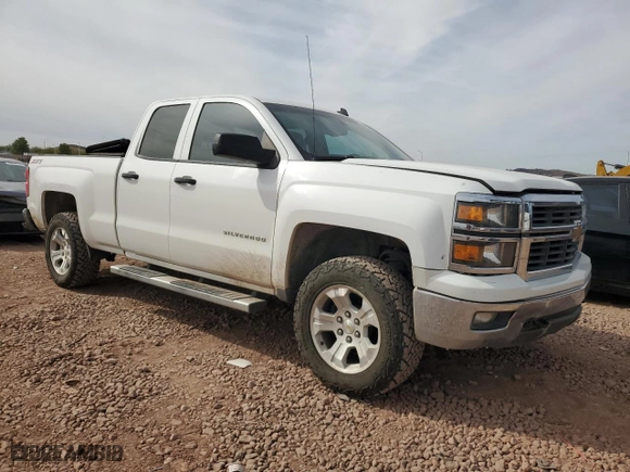 2014 Chevrolet Silverado 1500 LT with VIN 1GCVKRECXEZ263896, listed as a Copart auction lot 45669565 with 104,298 mi miles and Salvage Title. Bid and sale history available at carsss.com. Image 4.