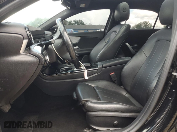 2020 Mercedes-Benz A 220 z VIN WDD3G4FB1LW038417, wystawiony jako Copart lot #56634795 z przebiegiem 88 845 mil mil oraz Czysty tytuł • Clean title. Historia ofert i sprzedaży dostępna na DreamBid. Obrazek 7.