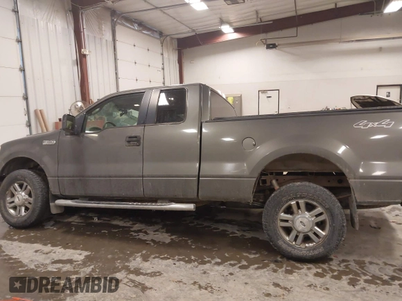 2006 Ford F-150 XLT with VIN 1FTPX14V56FB64081, listed as a IAAI auction lot 41441685 with 218,688 mi miles. Bid and sale history available at carsss.com. Image 14.