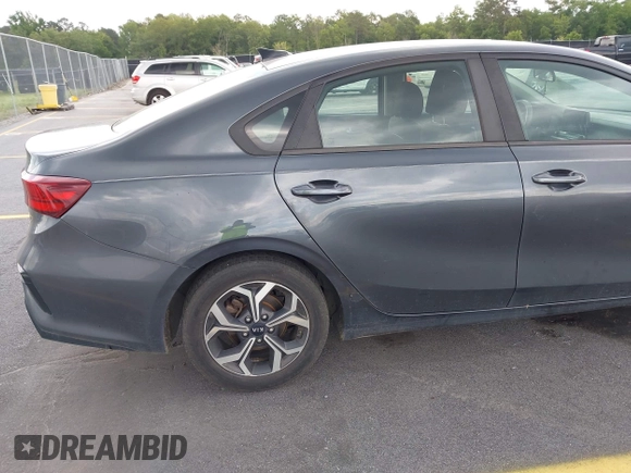 2019 Kia Forte LXS with VIN 3KPF24AD7KE110759, listed as a IAAI auction lot 42264009 with 149,031 mi miles and . Bid and sale history available at DreamBid. Image 19.