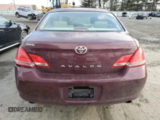 2006 Toyota Avalon XL z VIN 4T1BK36B16U137216, wystawiony jako Copart lot #88009545 z przebiegiem 204 876 mil mil oraz Szkoda całkowita • Salvage title. Historia ofert i sprzedaży dostępna na DreamBid. Obrazek 6.