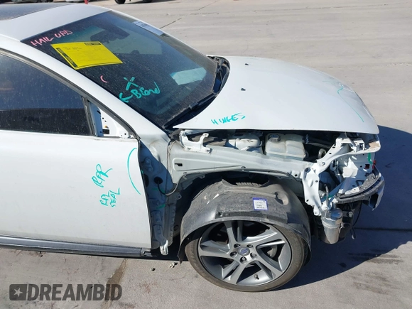 2013 Volvo C30 T5 with VIN YV1672MK1D2309378, listed as a IAAI auction lot 41836950 with 88,590 mi miles and . Bid and sale history available at DreamBid. Image 14.