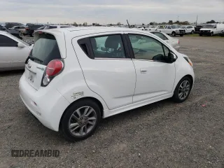 2015 Chevrolet Spark EV LT with VIN KL8CL6S01FC702137, listed as a Copart auction lot 49652135 with 0 mi miles and Clean Title. Bid and sale history available at carsss.com. Image 3.