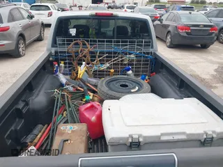 2002 Nissan Frontier XE с VIN 1N6DD26S32C380427, выставлен на аукционе IAAI как лот 41688054 с пробегом 231 852 миль миль и . История ставок и продаж доступна на DreamBid. Изображение 12.