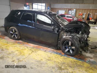 2022 BMW iX xDrive50 with VIN WB523CF05NCJ77119, listed as a Copart auction lot 88254335 with 18,945 mi miles and Salvage Title. Bid and sale history available at carsss.com. Image 4.