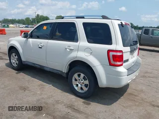 2011 Ford Escape Limited z VIN 1FMCU0E76BKC10905, wystawiony jako IAAI lot #39986244 z przebiegiem 204 483 mil mil oraz . Historia ofert i sprzedaży dostępna na DreamBid. Obrazek 3.