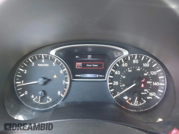 2018 Nissan Altima 2.5 SR with VIN 1N4AL3AP6JC299492, listed as a IAAI auction lot 42137817 with 109,367 mi miles. Bid and sale history available at carsss.com. Image 7.