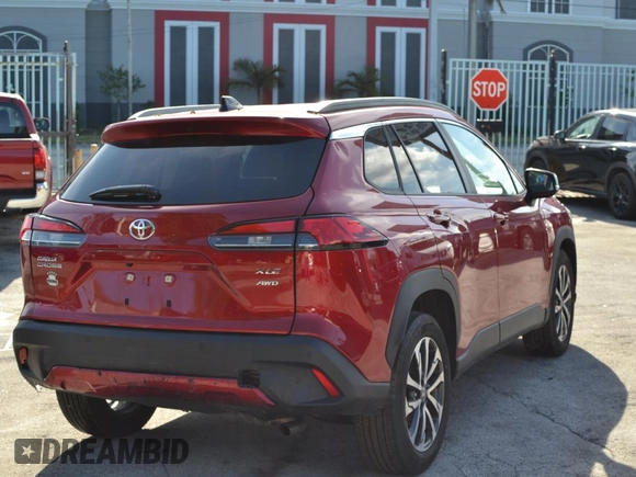 2025 Toyota Corolla Cross XLE с VIN 7MUDAABGXSV121641, выставлен на аукционе Copart как лот 61983615 с пробегом 8 831 миль миль и Списание • Salvage title. История ставок и продаж доступна на DreamBid. Изображение 7.