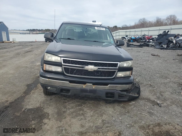 2006 Chevrolet Silverado 1500 LT1 with VIN 2GCEK13T661139803, listed as a Copart auction lot 49402175 with 268,239 mi miles and Salvage Title. Bid and sale history available at carsss.com. Image 5.