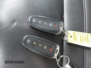 2019 Ford Escape Titanium с VIN 1FMCU9J95KUA09190, выставлен на аукционе IAAI как лот 42539445 с пробегом 61 027 миль миль и . История ставок и продаж доступна на DreamBid. Изображение 11.