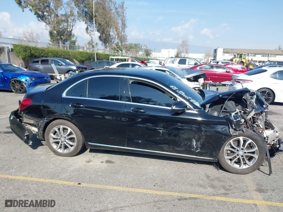 2015 Mercedes-Benz C-Class C 300 with VIN 55SWF4JB9FU058522, listed as a IAAI auction lot 41446546 with 1 mi miles. Bid and sale history available at carsss.com. Image 12.