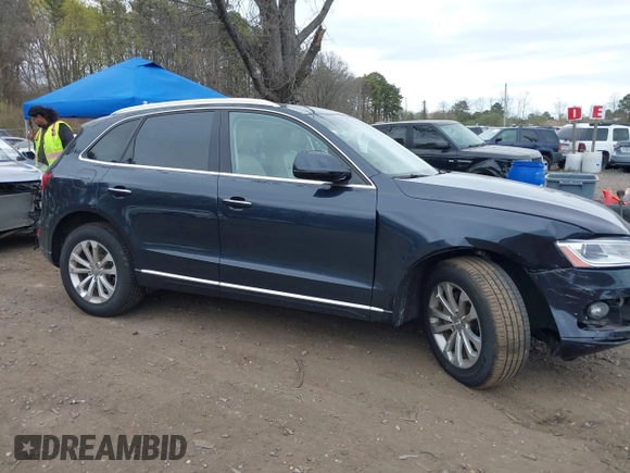 2016 Audi Q5 Premium Plus with VIN WA1L2AFP6GA021340, listed as a IAAI auction lot 42075938 with 47,248 mi miles. Bid and sale history available at carsss.com. Image 13.
