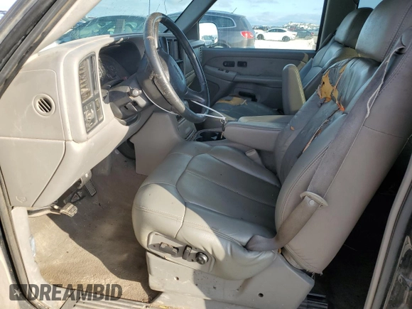 2001 GMC Sierra 1500HD SLE z VIN 1GTGC13U11F152684, wystawiony jako Copart lot #71216924 z przebiegiem Nie podano mil oraz Szkoda całkowita • Salvage title. Historia ofert i sprzedaży dostępna na DreamBid. Obrazek 7.