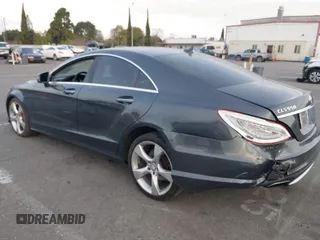 2013 Mercedes-Benz CLS 550 с VIN WDDLJ7DBXDA061229, выставлен на аукционе IAAI как лот 41701414 с пробегом 144 791 миль миль и . История ставок и продаж доступна на DreamBid. Изображение 14.