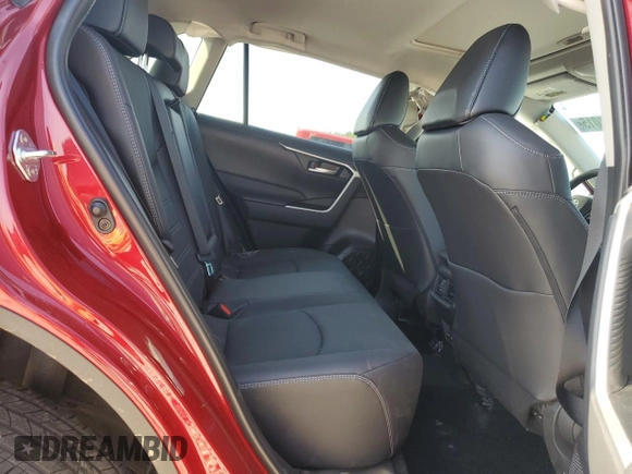 2024 Toyota RAV4 XLE Premium с VIN 2T3C1RFV0RW363991, выставлен на аукционе Copart как лот 55431015 с пробегом 6 822 миль миль и Списание • Salvage title. История ставок и продаж доступна на DreamBid. Изображение 11.