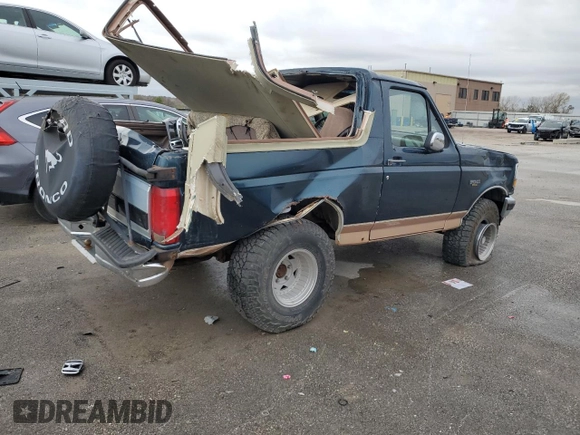 1994 Ford Bronco Custom with VIN 1FMEU15H4RLB23211, listed as a Copart auction lot 79070074 with Not provided miles and Salvage title. Bid and sale history available at DreamBid. Image 3.