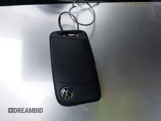 2022 Volkswagen Taos SE z VIN 3VVRX7B21NM007085, wystawiony jako IAAI lot #42018520 z przebiegiem 27 904 mil mil oraz . Historia ofert i sprzedaży dostępna na DreamBid. Obrazek 11.