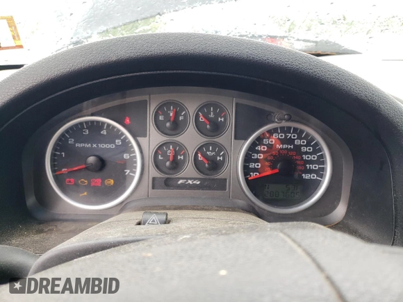 2007 Ford F-150 XLT with VIN 1FTPW14577FA34615, listed as a Copart auction lot 57832535 with 288,760 mi miles and Clean title. Bid and sale history available at DreamBid. Image 9.