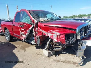 2006 Dodge 1500 SLT z VIN 1D7HA18N76J115015, wystawiony jako IAAI lot #42331672 z przebiegiem 152 399 mil mil oraz . Historia ofert i sprzedaży dostępna na DreamBid. Obrazek 1.
