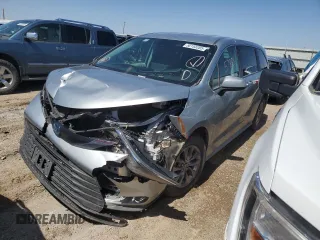 2024 Toyota Sienna LE with VIN 5TDKSKFC1RS130783, listed as a Copart auction lot 50153205 with 57,855 mi miles and Clean Title. Bid and sale history available at carsss.com. Image 1.