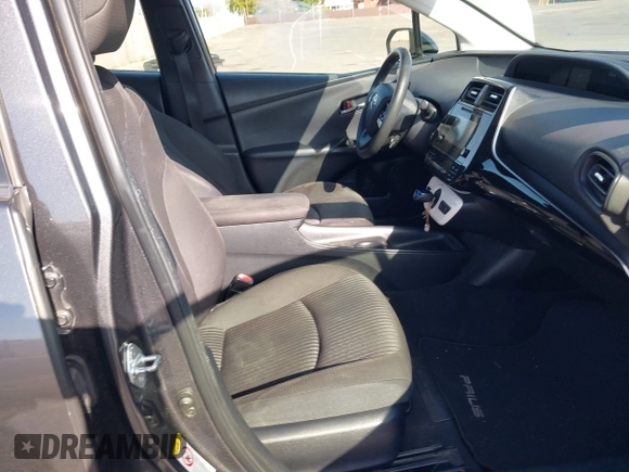 2016 Toyota Prius Two with VIN JTDKBRFU6G3011742, listed as a IAAI auction lot 41709916 with 155,815 mi miles. Bid and sale history available at carsss.com. Image 5.