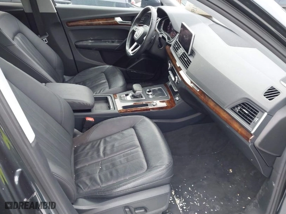 2018 Audi Q5 Premium Plus with VIN WA1BNAFY9J2132381, listed as a IAAI auction lot 41595689 with 66,543 mi miles. Bid and sale history available at carsss.com. Image 5.