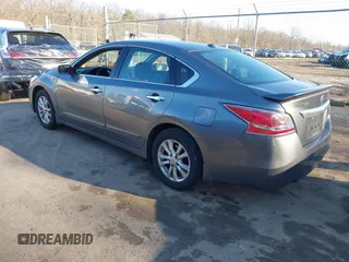 2015 Nissan Altima S with VIN 1N4AL3AP2FC116600, listed as a IAAI auction lot 41502040 with 110,383 mi miles and . Bid and sale history available at DreamBid. Image 3.