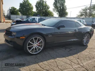 2012 Chevrolet Camaro 2LT z VIN 2G1FC1E37C9122299, wystawiony jako Copart lot #58574735 z przebiegiem 137 374 mil mil oraz Szkoda całkowita • Salvage title. Historia ofert i sprzedaży dostępna na DreamBid. Obrazek 1.