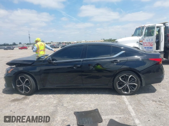 2024 Nissan Altima SR z VIN 1N4BL4CV8RN312278, wystawiony jako IAAI lot #42096194 z przebiegiem 20 256 mil mil oraz . Historia ofert i sprzedaży dostępna na DreamBid. Obrazek 15.