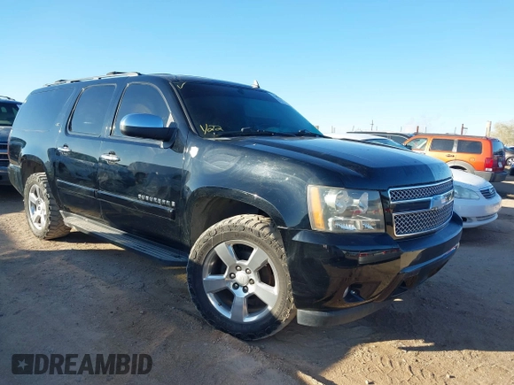2008 Chevrolet Suburban LTZ with VIN 3GNFK16338G304546, listed as a IAAI auction lot 41404453 with 174,443 mi miles. Bid and sale history available at carsss.com. Image 1.