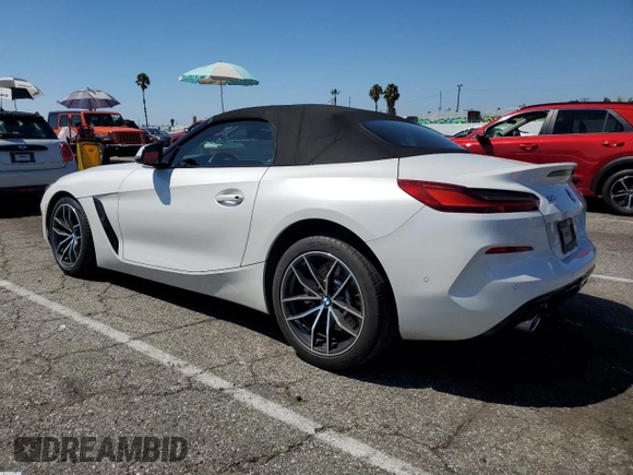 2020 BMW Z4 sDrive30i with VIN WBAHF3C03LWW58294, listed as a Copart auction lot 65419413 with 32,121 mi miles. Bid and sale history available at carsss.com. Image 2.