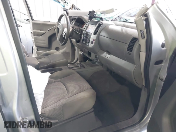 2019 Nissan Frontier SV z VIN 1N6AD0ER5KN790768, wystawiony jako IAAI lot #42206732 z przebiegiem 94 562 mil mil oraz . Historia ofert i sprzedaży dostępna na DreamBid. Obrazek 5.