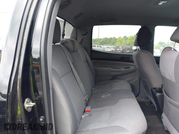 2014 Toyota Tacoma with VIN 5TFLU4EN5EX101434, listed as a IAAI auction lot 42273927 with 216,394 mi miles and . Bid and sale history available at DreamBid. Image 8.