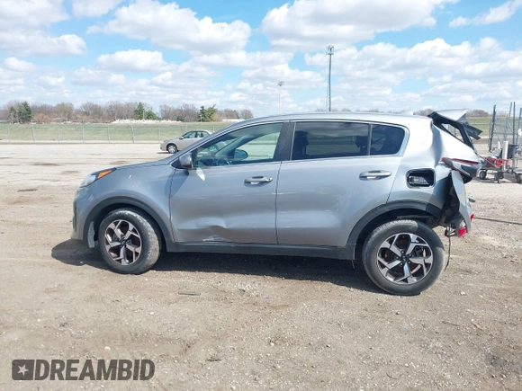 2021 Kia Sportage LX with VIN KNDPM3AC5M7894507, listed as a IAAI auction lot 41885913 with 92,035 mi miles. Bid and sale history available at carsss.com. Image 13.