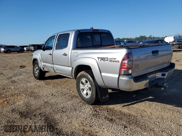 2015 Toyota Tacoma with VIN 5TFLU4EN6FX138638, listed as a Copart auction lot 46865745 with 194,210 mi miles and Salvage Title. Bid and sale history available at DreamBid. Image 2.