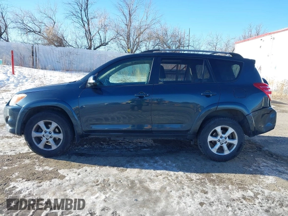 2010 Toyota RAV4 Ltd with VIN 2T3DK4DV8AW020311, listed as a IAAI auction lot 41397127 with 233,322 mi miles. Bid and sale history available at carsss.com. Image 14.