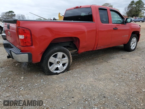 2008 Chevrolet Silverado 1500 1LT with VIN 1GCEC19J48Z241615, listed as a Copart auction lot 50070125 with 157,013 mi miles and Salvage Title. Bid and sale history available at DreamBid. Image 3.