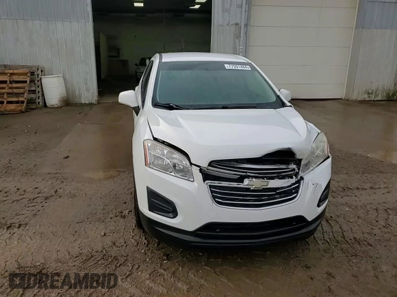 2015 Chevrolet Trax LS with VIN KL7CJKSB6FB068608, listed as a Copart auction lot 77591484 with 101,968 mi miles and Clean Title. Bid and sale history available at carsss.com. Image 14.