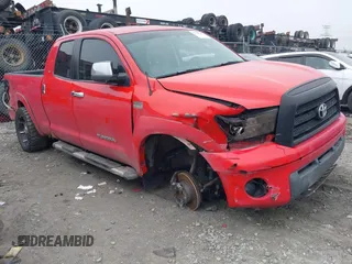 2008 Toyota Tundra z VIN 5TFRV54178X051149, wystawiony jako IAAI lot #41556780 z przebiegiem 205 535 mil mil oraz . Historia ofert i sprzedaży dostępna na DreamBid. Obrazek 1.