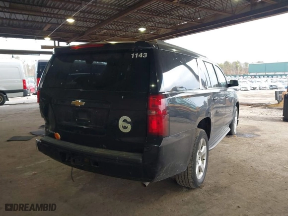 2016 Chevrolet Suburban LT with VIN 1GNSKHKC4GR260035, listed as a IAAI auction lot 41506969 with 395,173 mi miles. Bid and sale history available at carsss.com. Image 4.